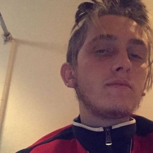 Meet your Posher, Dylan